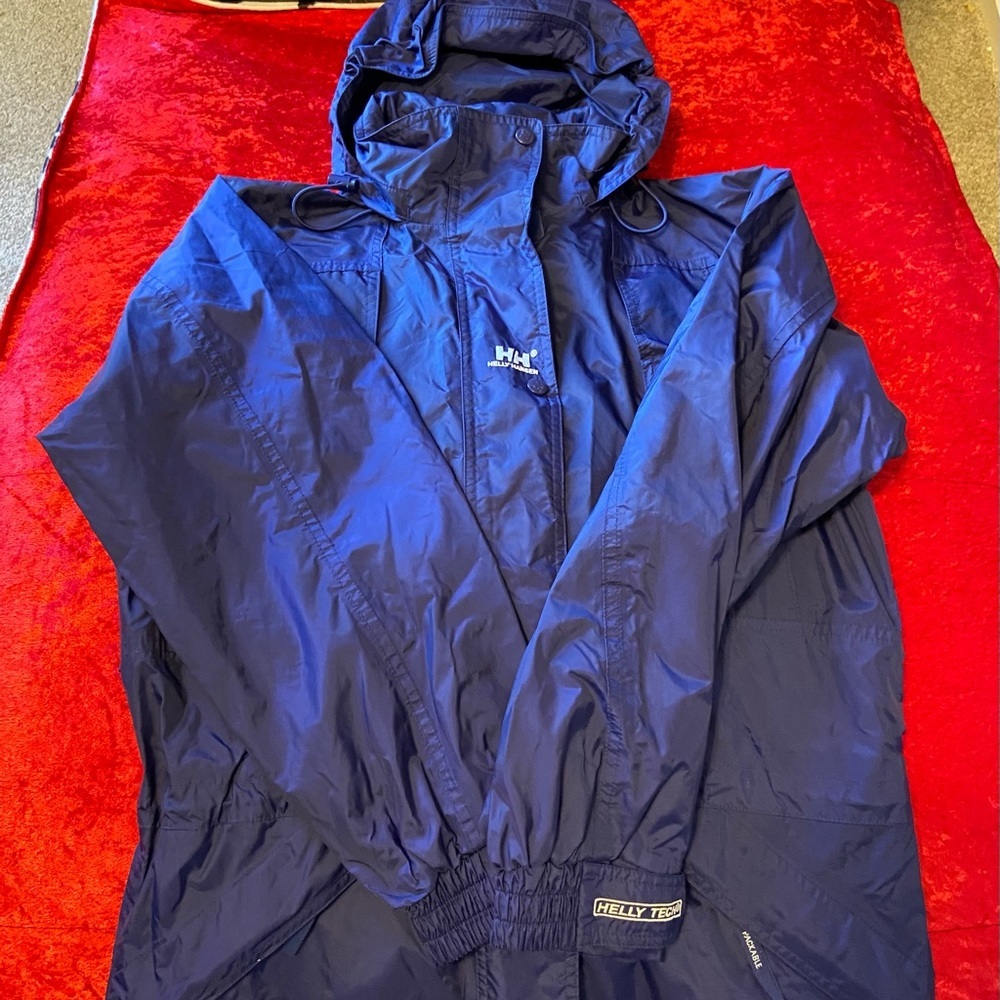 Helly Hansen Waterproof Packable Jacket Size Small - image 2